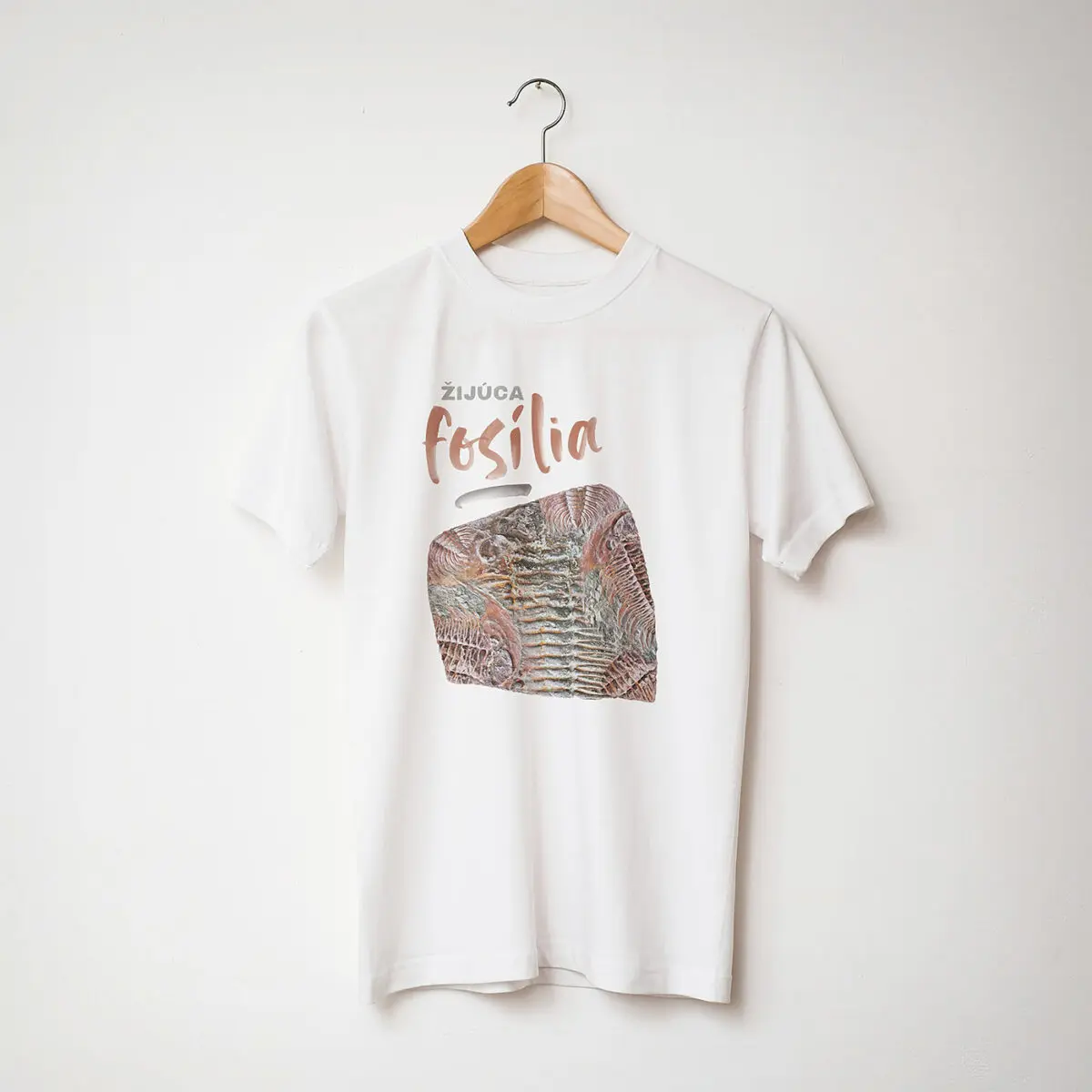 Pánske tričko Žijúca fosília - Image 2