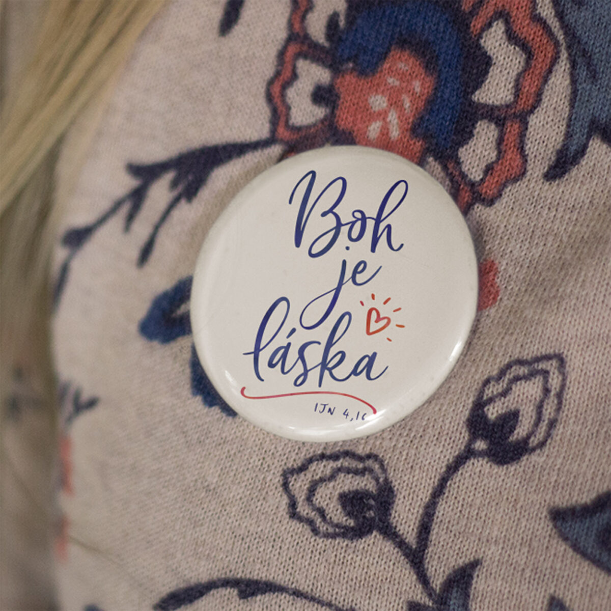 Odznak Boh je láska